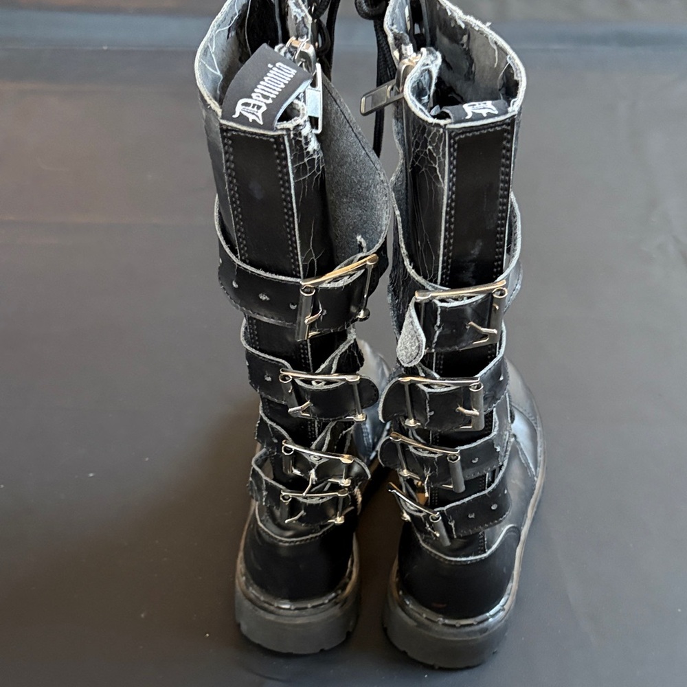 Demonia Knee High Combat Boots Black Lace Up Buckle Goth Punk Alt Women’s 8 - Picture 5 of 15